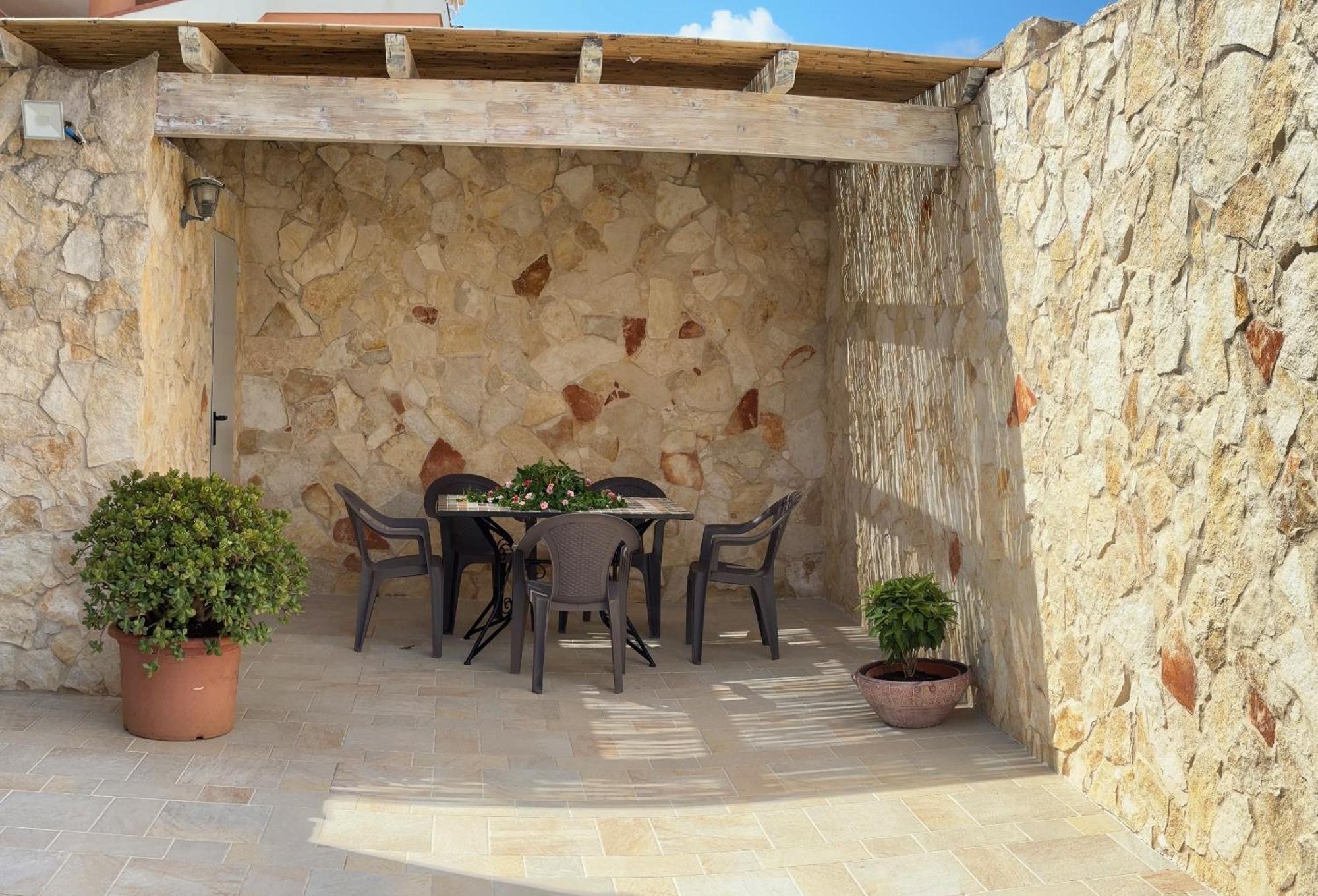 Appartement L'Essenziale à Porto Torres Extérieur photo